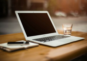 home-office-336373_1920